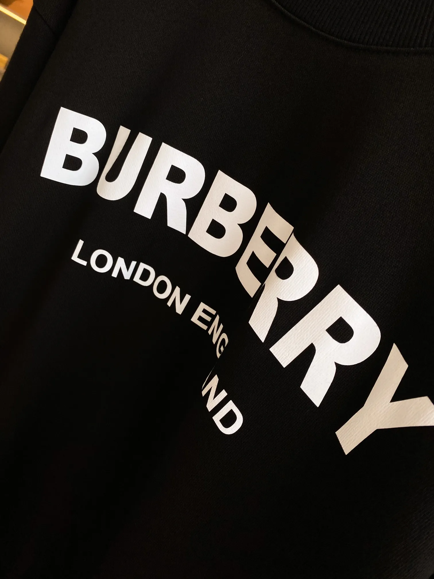 BBR 🅱️ 【BUR ， 】【In Stock 】 ！BUR ， 、 ， ， Versatile ！ BUR ， B London England ， ， ， Quality Versatile！ BUR ， ！！ ， ， ， ，Breathable ！ 。 ， ， ！！ ， 。OV ， 。 ， ， ！！ ， In Stock， ， ！ ， ， ！！ Sizes S、M、L、XL、XXL